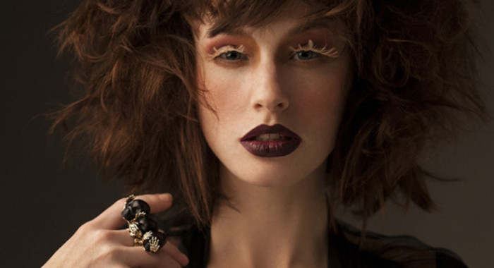 BAMBI MAGAZINE: COMME UN PAPILLON ATTIRE' PAR LA LUMIERE